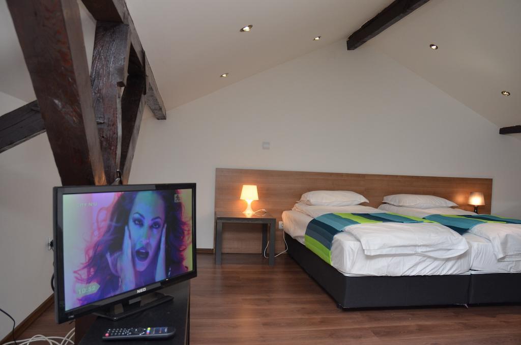 Lion Guest House Велико-Тирново Номер фото